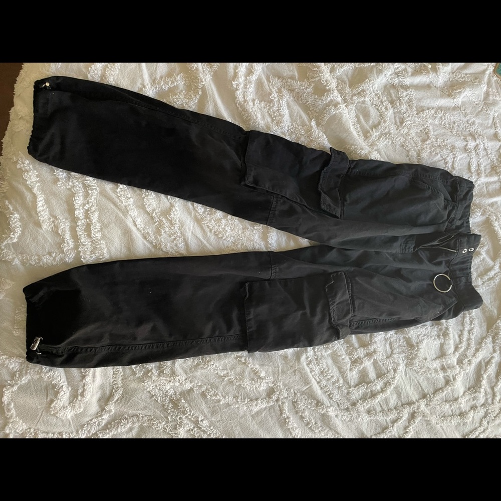 Black high waisted cargo pants